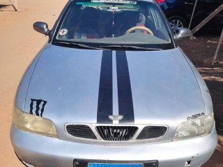 daewoo-nubira