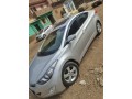 hyundai-elantra-small-2