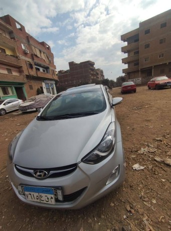 hyundai-elantra-big-1