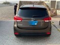 kia-carens-small-3