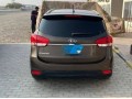 kia-carens-small-3