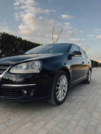 volkswagen-jetta-big-1