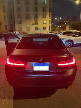 bmw-320i-big-1
