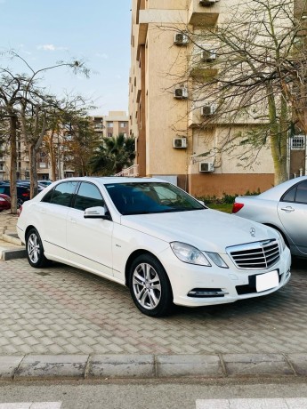 mercedes-e250-big-2