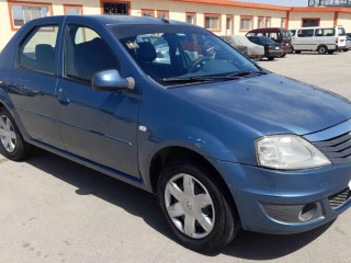 renault-logan