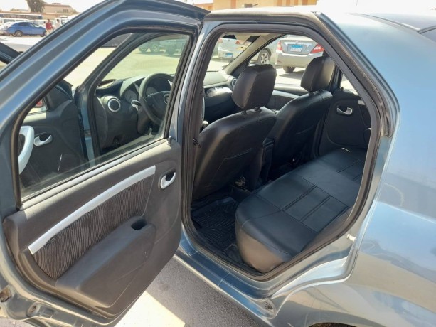 renault-logan-big-6