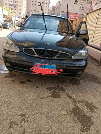 daewoo-nubira-big-0