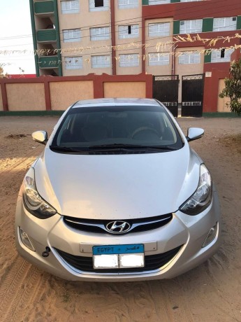 hyundai-avante-big-0