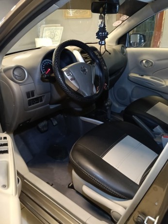 nissan-sunny-big-5