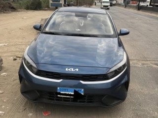 kia-grand-cerato