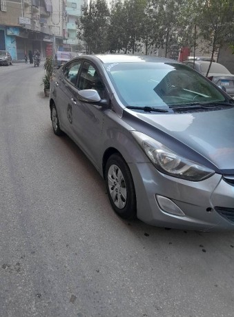 hyundai-elantra-big-1