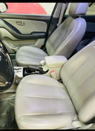 hyundai-elantra-big-4