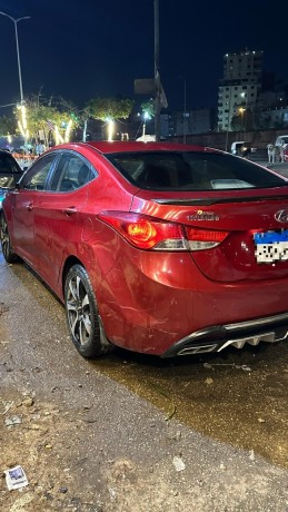 hyundai-elantra-big-3