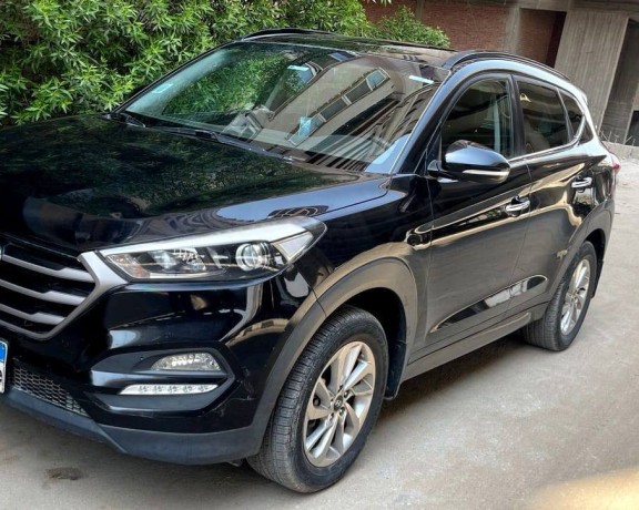 hyundai-tucson-big-0