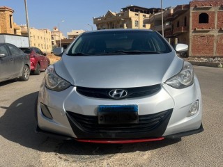 hyundai-elantra