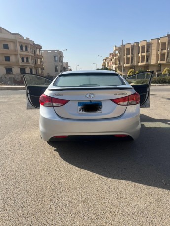 hyundai-elantra-big-1