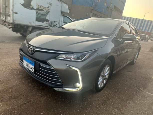 toyota-corolla-big-1