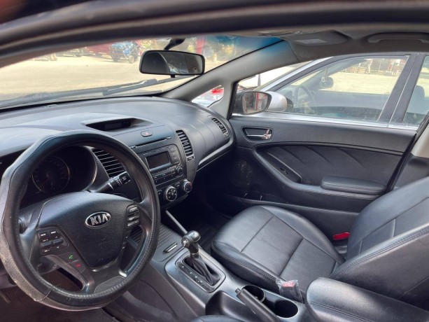 kia-cerato-big-6
