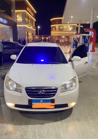 hyundai-avante-hd-big-0