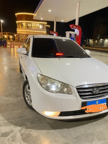 hyundai-avante-hd-big-1