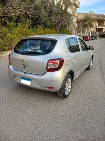 renault-sandero-big-1