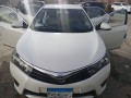 toyota-corolla-small-0