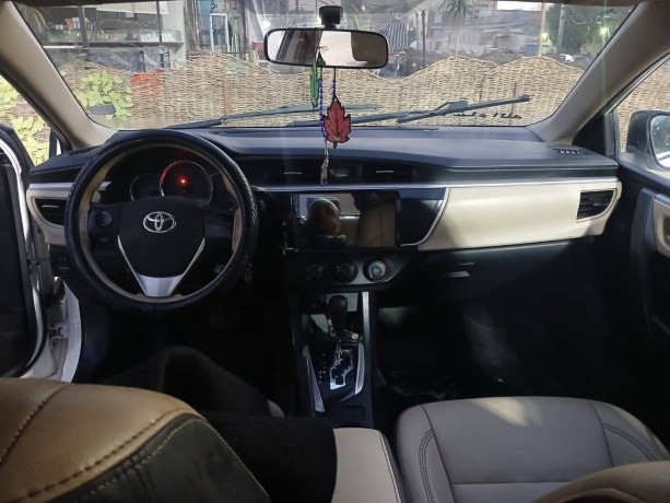 toyota-corolla-big-3