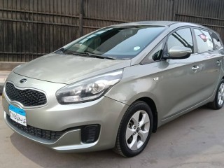 kia-carens