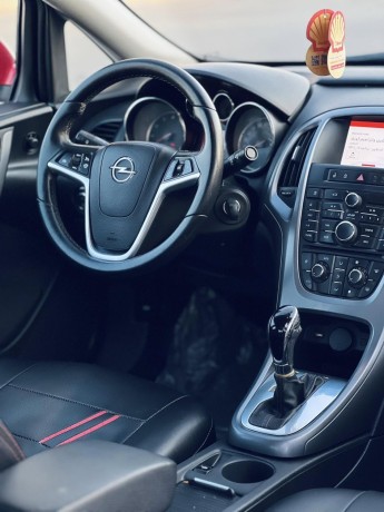 opel-astra-big-6