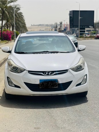 hyundai-elantra-big-0