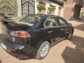 mitsubishi-lancer-small-2
