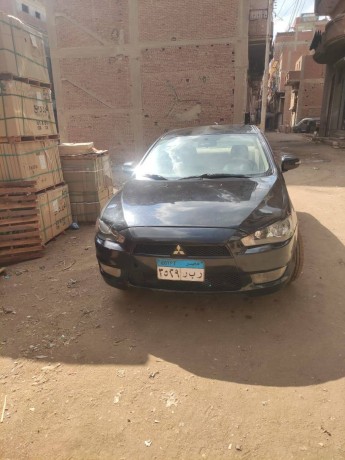 mitsubishi-lancer-big-0