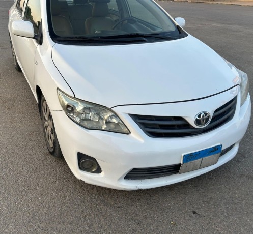 toyota-corolla-big-0