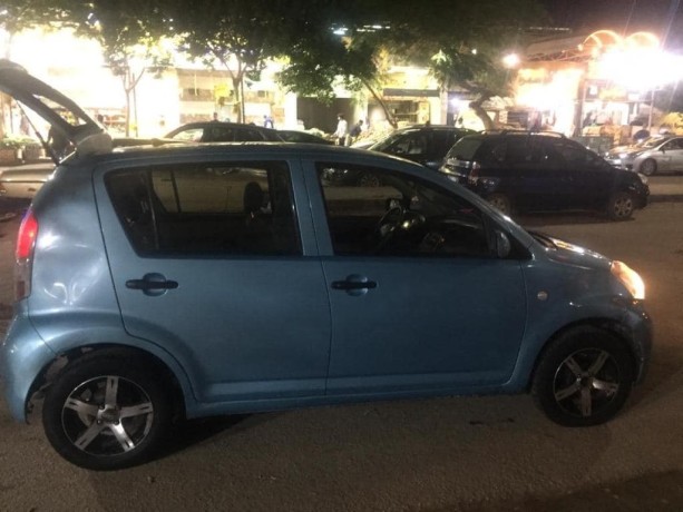 daihatsu-sirion-big-1