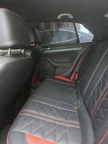 volkswagen-jetta-big-6