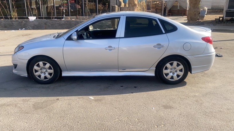 hyundai-elantra-big-3