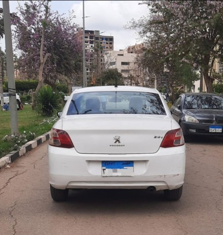 peugeot-301-big-1