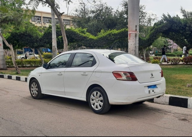 peugeot-301-big-2