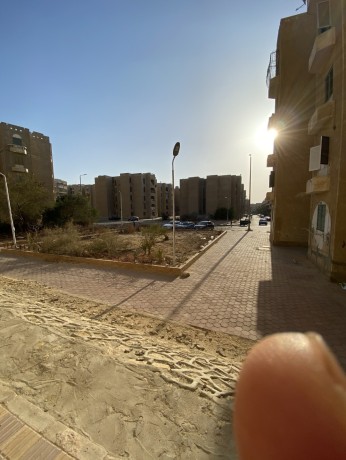 shkh-askan-alshbab-70-nmothg-alhdry-aaly-mhor-gmal-aabd-alnasr-mbashrh-ardy-ttl-aaly-hdykh-fyo-mftoh-ghyr-mgrohh-fy-big-5