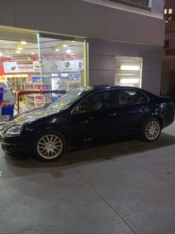 volkswagen-jetta-big-1