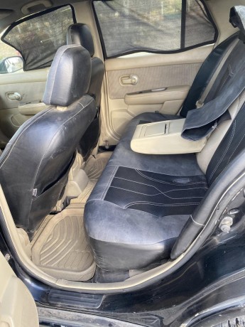 nissan-tiida-big-4
