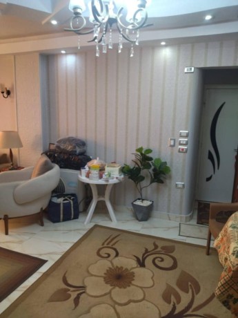 shk-llbyaa-f-alshrok-big-4