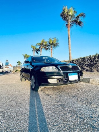 skoda-octavia-a5-2009-big-0