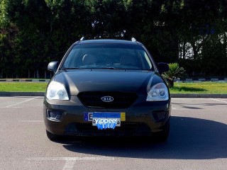 kia-carens