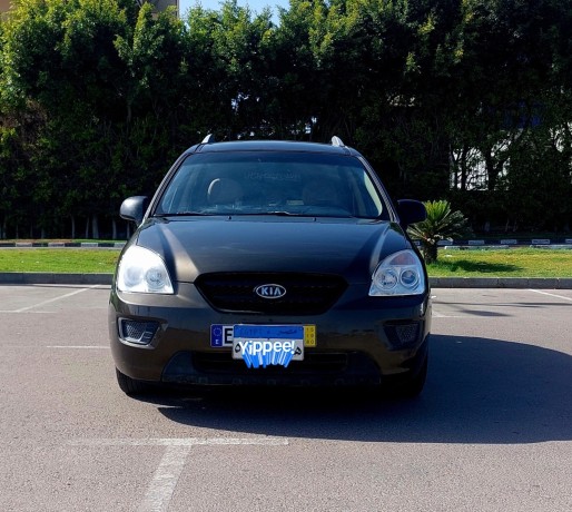 kia-carens-big-0