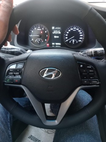 hyundai-tucson-big-4