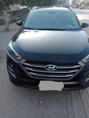 hyundai-tucson-big-0