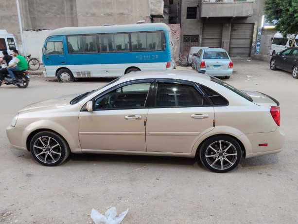 chevrolet-optra-big-2