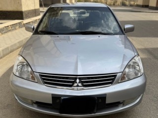 mitsubishi-lancer