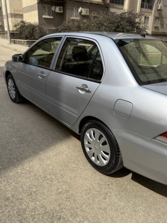 mitsubishi-lancer-big-2